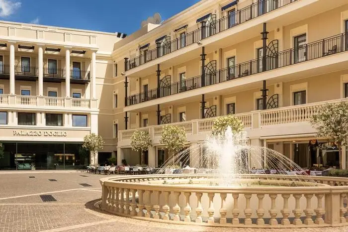 Palazzo Doglio. Das beste Hotel Italiens darf sich zum dritten Mal in Folge das Palazzo Doglio in Cagliari, Hauptstadt der Insel Sardinien, nennen.