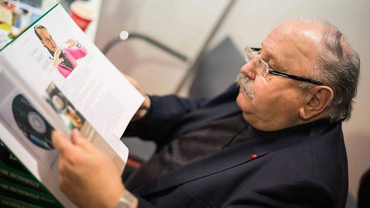 Günther Jontes stellt Montag Abend im Collegium Josefinum sein neues Buch über die 1000-jährige Geschichte von Stift Göss vor