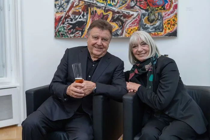 Der Salon war hochkarätig besetzt: u.a. mit Kabarettist Lukas Resetarits und Sängerin und Schriftstellerin Erika Pluhar