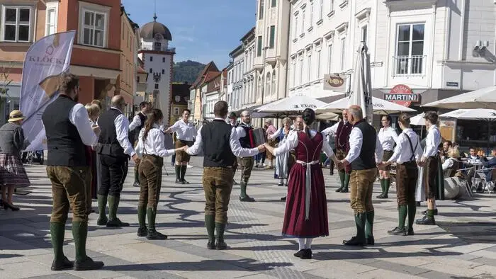 Am Stadt-Land-Fest in Leoben tanzten Jung und Alt zu Volksmusik.