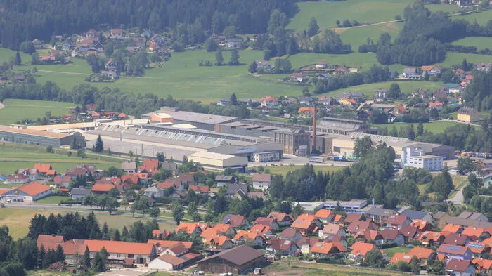 Rund 350 Mitarbeiter beschäftigt die Voestalpine Rotec in Krieglach. Rund ein Drittel des Gruppen-Umsatzes, 80 Millionen Euro, werden an diesem Standort erwirtschaftet.