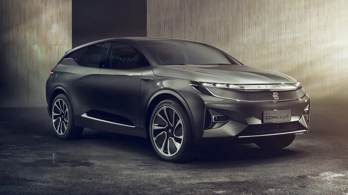Der von ehemaligen BMW-Managern gegründete Elektro-Autobauer Byton sieht sich im Zeitplan, die Serienproduktion seines ersten Modells Ende des Jahres zu starten.