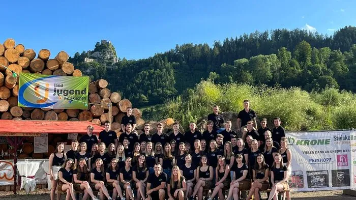 Erstmals fand das legendäre Fest in Eppenstein statt. Leiterin Petra Mostögel und Obmann Armin Dier konnten auch zahlreiche Besucherinnen vom Bundesentscheid 4er-Cup und Reden begrüßen.