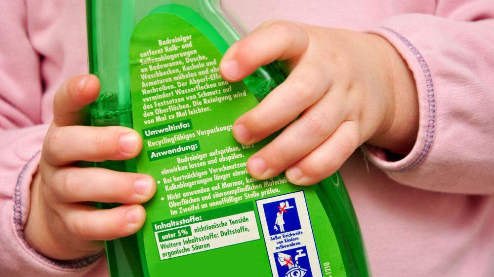 Reinigungsmittel als Gefahrenquelle für Kinder