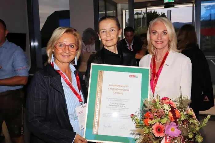 Klicken Sie sich durch die Bilder der Jubiläumsfeier!