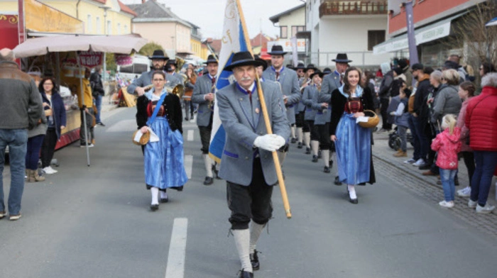 Rund um den Ehrentag des Heiligen Josefs, am 19. März, findet heuer wieder der Josefimarkt in Eberndorf statt. Samstags und sonntags bietet sich die Gelegenheit, sowohl am Krämermarkt zu feilschen als auch bei den heimischen Anbietern Qualitätsprodukte zu "Josefi-Preisen" zu kaufen.