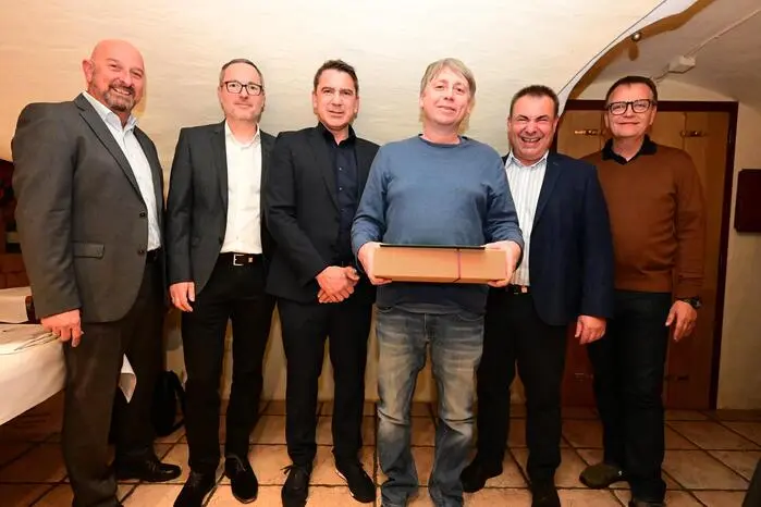 Folgende Mitarbeiter wurden geehrt: Günter Köck und Anton Forcher (35 Jahre); Johann Moitzi, Johann Berger und Hannes Eberhard (30 Jahre); Erich Pfandl, Robert Ranner und Emmerich Reihs (25 Jahre),  Heimo Gekle, Gernot Schebath, Christian Egger, Mario Mooswalder, Andreas Pohl, Michael Liebminger (20 Jahre) sowie Daniel Kerschbaumer und  Thomas Eberhart (10 Jahre).