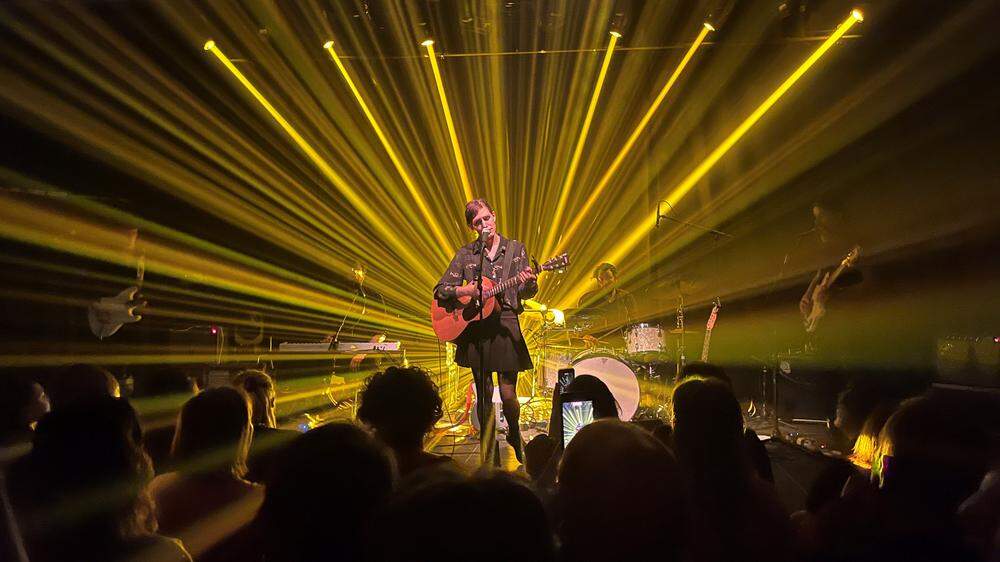 Ezra Furman beim Auftritt im Grazer Dom im Berg