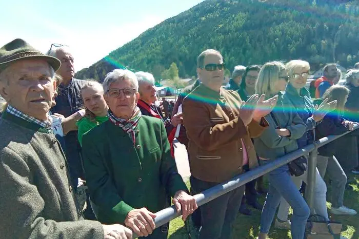 120 prächtige Kühe und 50 Pferde wurden von hunderten Besuchern bewundert.