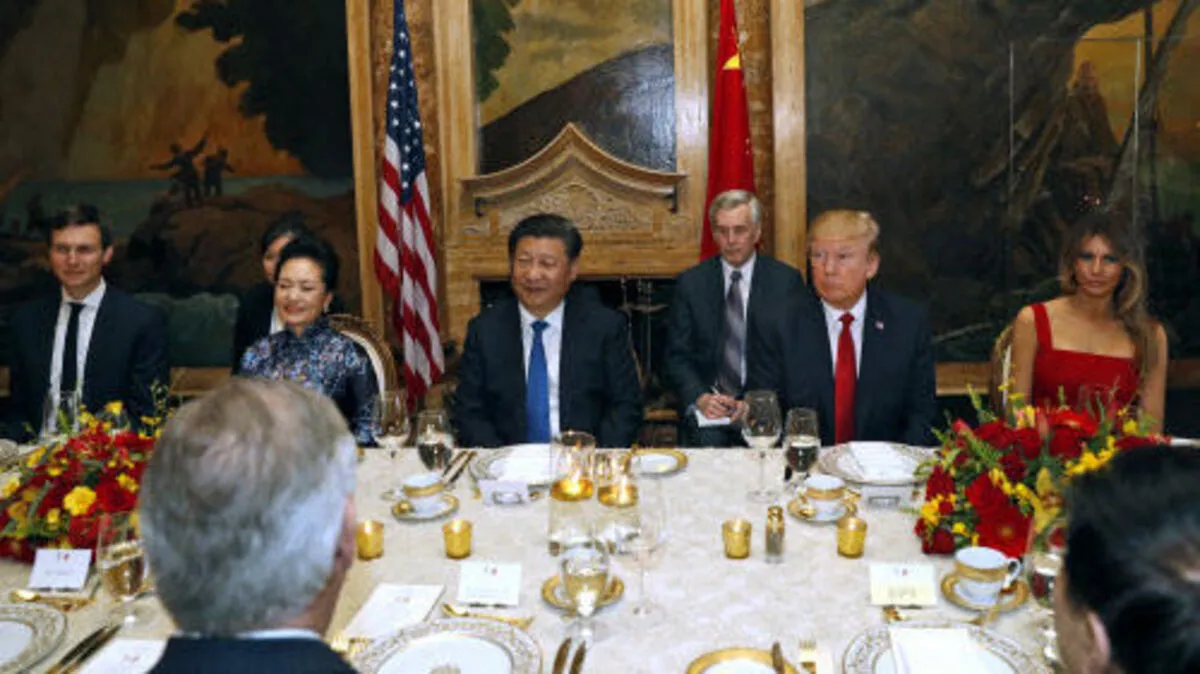 Donald Trump mit seinem chinesischen Gast im Mar-a-Lago
