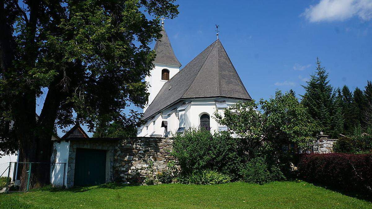 Die Kirche in Kamp ist dem Heiligen Nikolaus geweiht