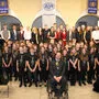 Kiwanis-Präsident Klaus Hössl mit den Musikern des Abends