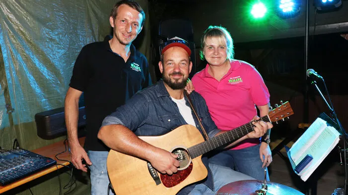 Am Foto von Links: Phillip Wadl, Martin Sabitzer alias "Smartie Joe" und Jasmin Wadl.