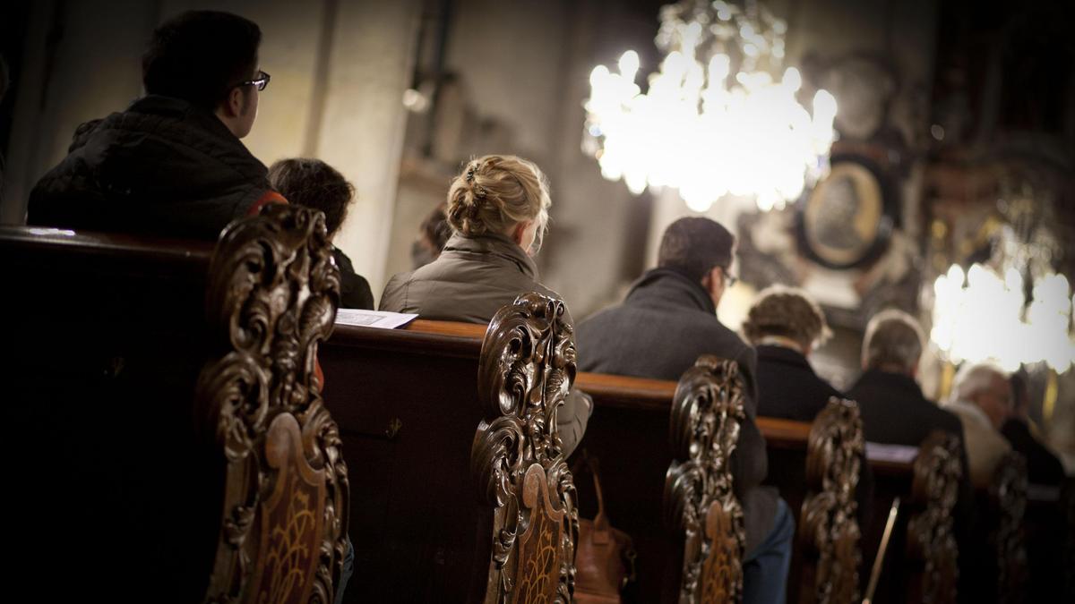 Wieder mehr Kirchenaustritte als im Vorjahr. Mehr Nähe zu den Menschen ist Thema. Das sprechen auch die Pfarrer an