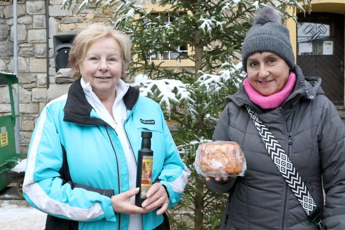 Für die Organisation zeichneten Elfriede Grether und Irene Gösseringer (von links) verantwortlich. 