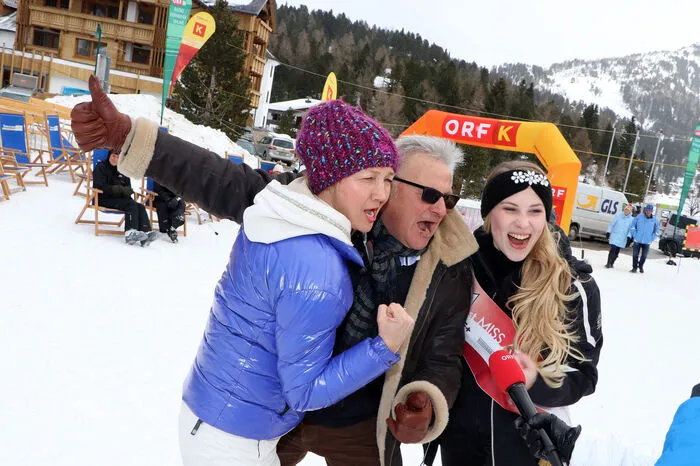Das Team Steiermark von Links: Radio Steiermark-Moderatorin Bettina Zajac, "Edelweiß Echo" Gründer Ferdinand "Ferdl" Purgstaller aus Leitring/Leibnitz und "Miss Austria 2019" Larissa Robitschko, sie belegten mit 56 Punkten leider nur den Platz 2.