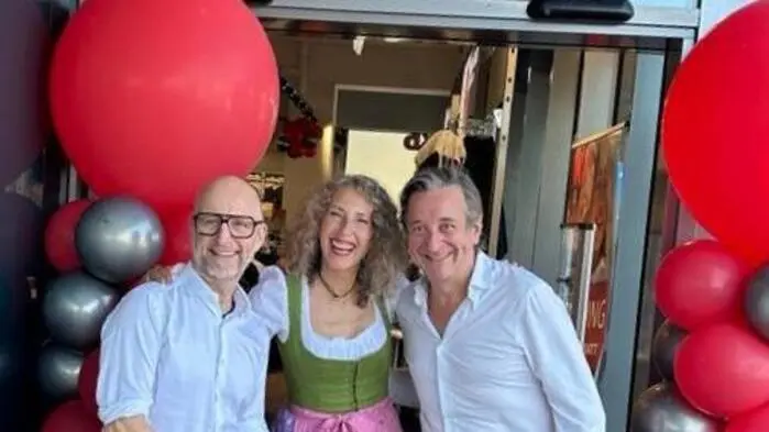 Bei der Neueröffnung des Bad Radkersburger NKD: Heimo Kastenhuber (District Manager), Barbara Graf (Expansion Österreich), Roman Teufl (Areal Manager) (v.l.)