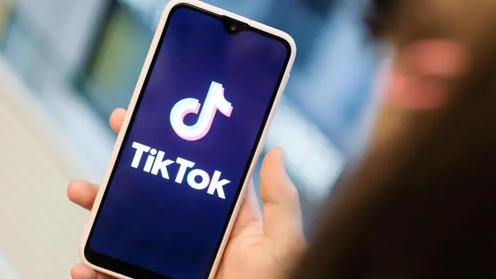 Über die Kurzvideo-App TikTok soll eine Murtaler Schülerin einen Jugendlichen aufs Wüsteste beschimpft und ihm gedroht haben