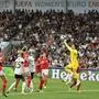 Austria's goalkeeper Manuela Zinsberger jumps to make a save during the UEFA Women's Euro 2022 quarter final football match between Germany and Austria at the Brentford Community Stadium, in London, on July 21, 2022. (Photo by JUSTIN TALLIS / AFP) / No use as moving pictures or quasi-video streaming. 
Photos must therefore be posted with an interval of at least 20 seconds.