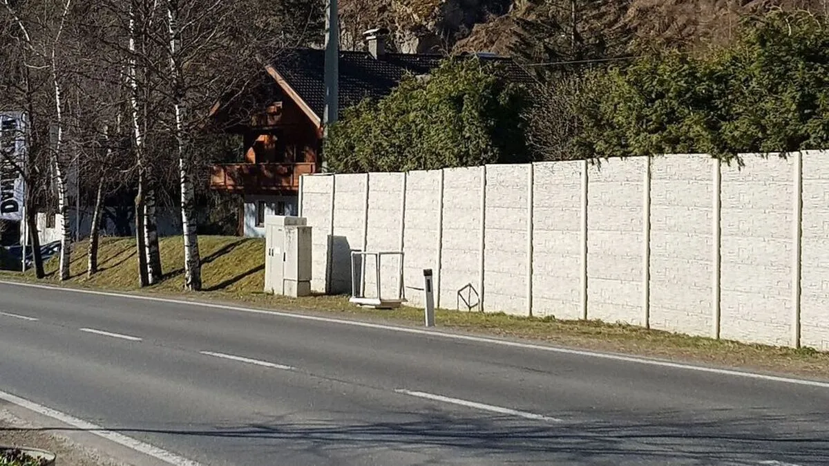 Der Platz für den Radarkasten  ist seit Dezember leer