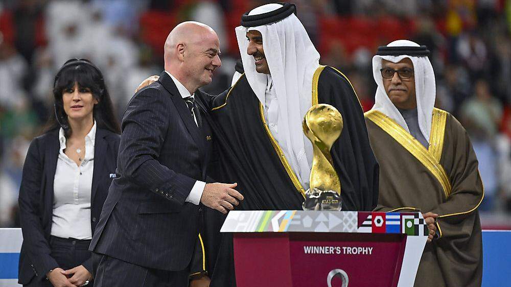 Sie verstehen einander blendend: FIFA-Präsident Gianni Infantino und Tamim bin Hamad al Thani, der Emir von Katar		 	 