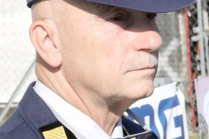 So konnte FF-Kommandant Gottfried Mauhart (Foto) neben den vier Patinnen des neuen Katastrophen (KAT)-Anhängers unter anderem Bürgermeister Wolfgang Grilz, Alt-Bürgermeister Konrad Seunig, Pfarrer Christian Stromberger, Bezirksfeuerwehrkommandanten Friedl Monai, Mediziner Werner Weißenbacher, Chefredakteur Christoph Gruber, Unternehmer Ferdinand Moser, Amtsleiter Stefan Petrasko sowie Bezirkshauptfrau Claudia Egger-Grillitsch willkommen heißen. 