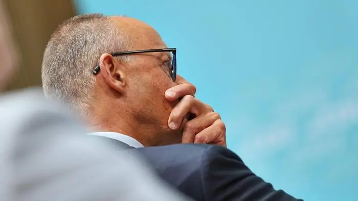 Merz will Kanzler bleiben, das stellte er noch am Wahlabend klar