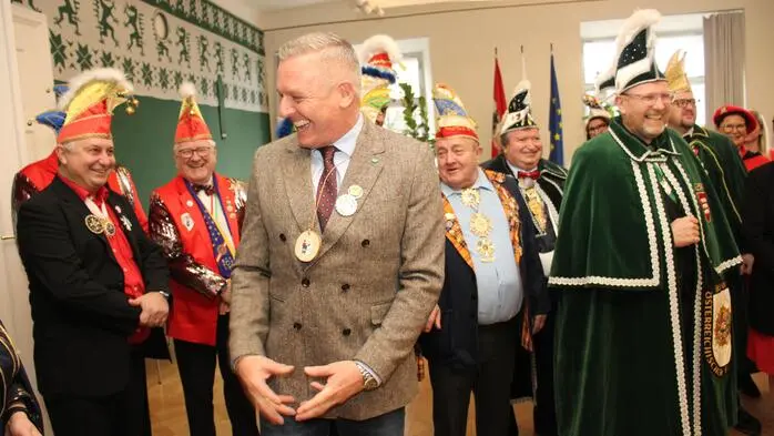 Schon lange Tradition hat der Empfang der steirischen Faschingsgilden beim amtierenden Landeshauptmann in der Grazer Burg.