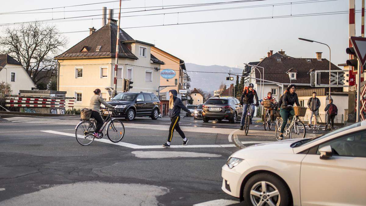 Aus dem Übergang wird eine Unterführung