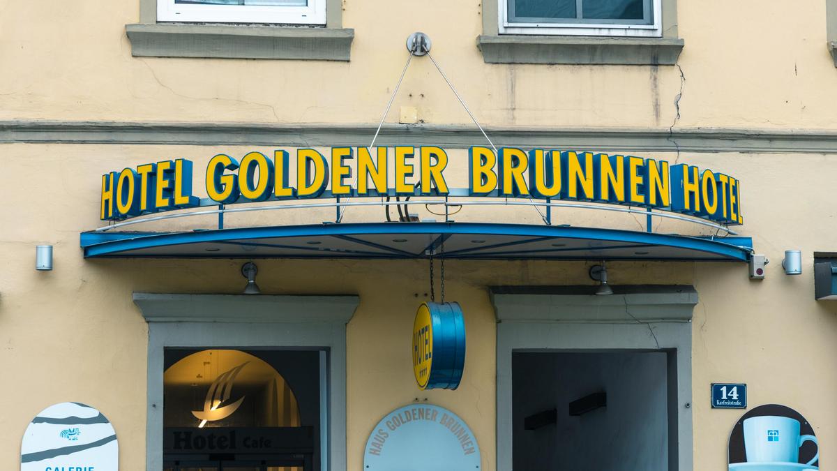 Das Vier-Sterne-Hotel „Goldener Brunnen“ steht seit Kurzem zum Verkauf