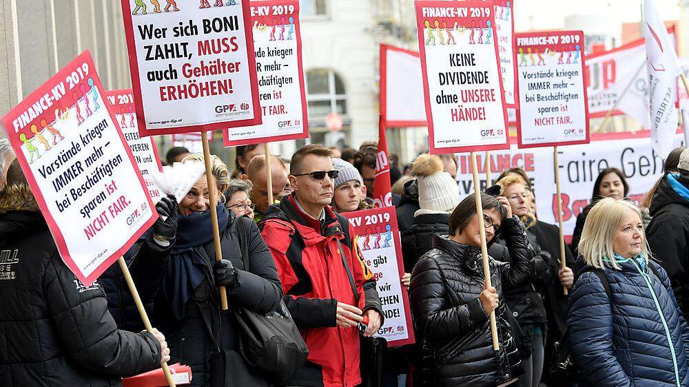Banken-KV: Proteste Mitte März in Wien