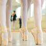 Fragwürdige Methoden von Ballett-Lehrinnen und -Lehrern werden nun in Wien unter die Lupe genommen
