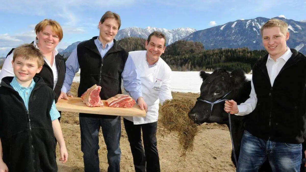 Mehr als 200 Angusrinder züchtet die Familie Privasnig am Petekhof