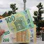 Die neuen 100- und 200 Euro Banknoten