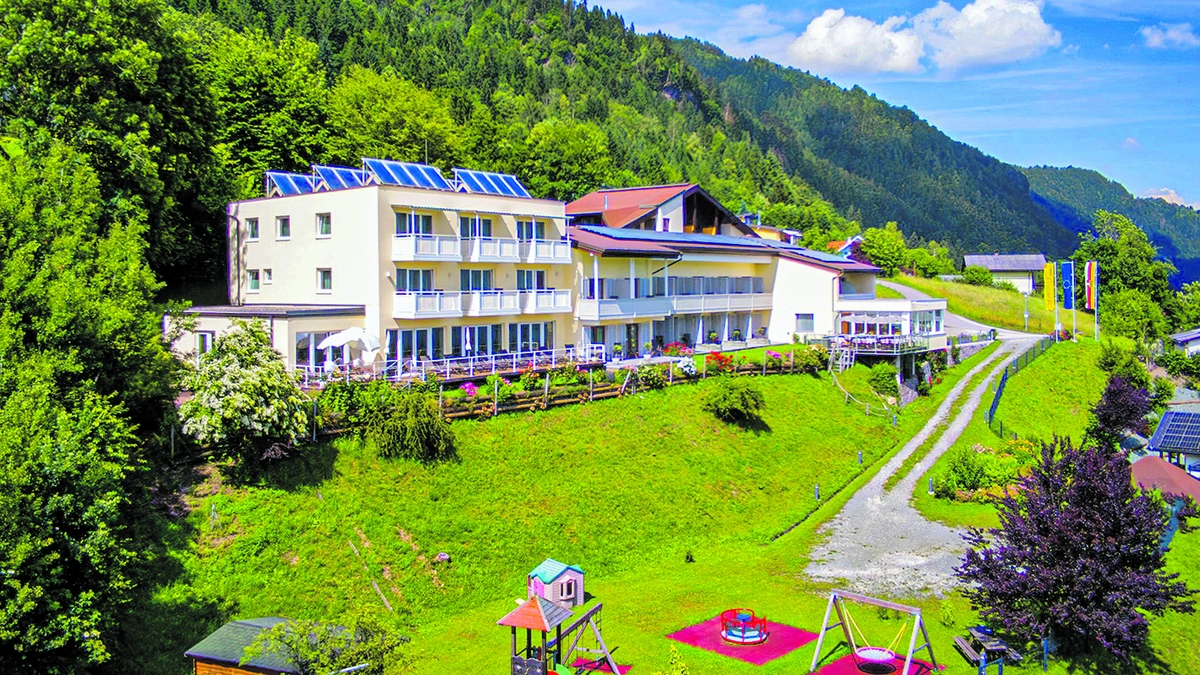 Bester Blick auf den Ossiacher See