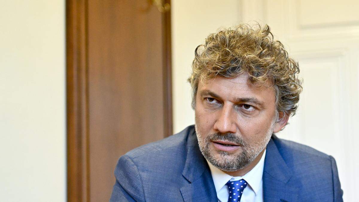 Jonas Kaufmann löst mit September 2024 Bernd Loebe ab