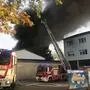 100 Feuerwehrleute waren am 10. Oktober beim Großbrand in einer Villacher Reifenfirma im Löscheinsatz