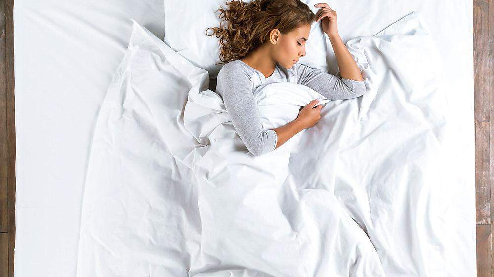 Unkontrollierbarer Bewegungsdrang in Ruhelage raubt den Schlaf 