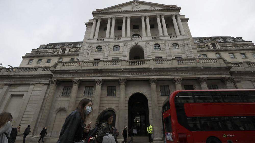 Die englische Notenbank erhöht die Zinsen