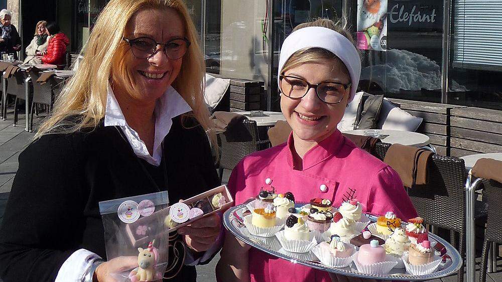 Zwei, die Süßes lieben: Cafe Elefant-Chefin Beatrix Drennig und Törtchenprinzessin Suna Robatscher