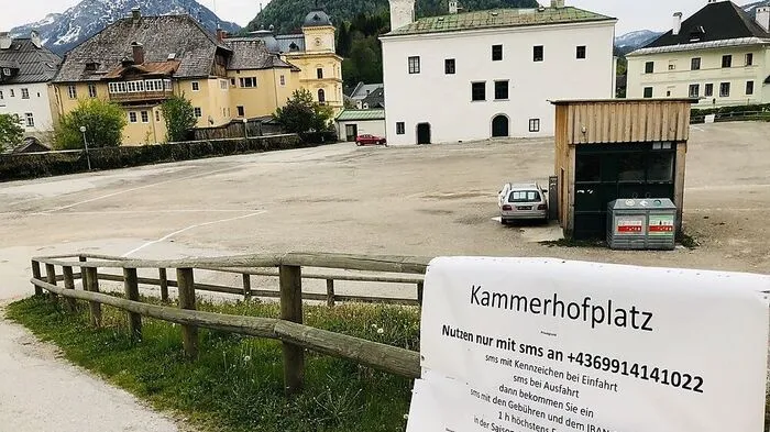Der juristisch heiß umkämpfte Platz, direkt im Zentrum von Bad Aussee