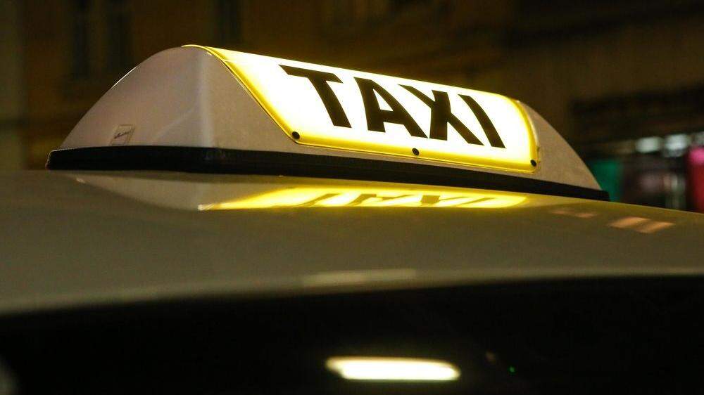Randalierer aus den USA im Taxi in Bad Aussee