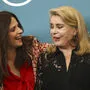 Catherine Deneuve und Juliette Binoche bei der Filmpräsentation in Venedig