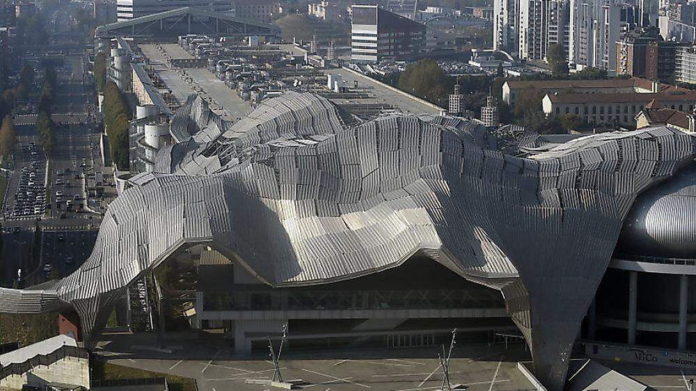 Kühne Architektur: Einkaufszentrum von Zarah Hadid in Mailand 