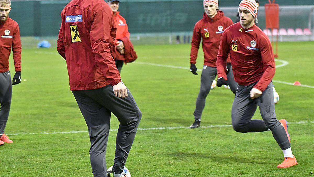 Marko Arnautovic (rechts) bereitet sich mit dem ÖFB-Team auf die EM-Qualifikation vor