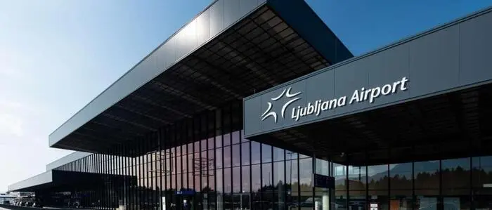 Das neue Terminalgebäude des Flughafens Laibach