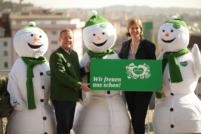 Mit Tourismus-Landesrätin Barbara Eibinger-Miedl.