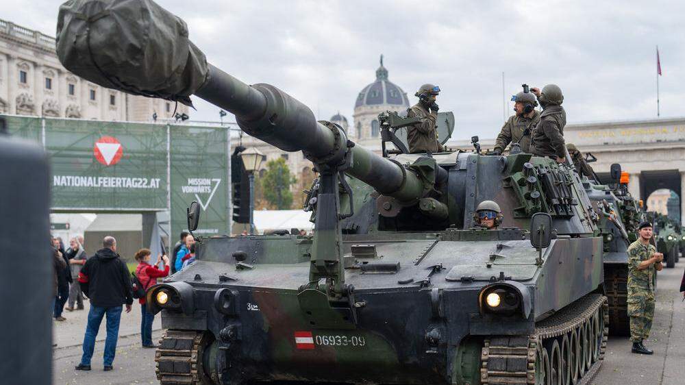 In Wien musste man sich jahrzehntelang nicht vor Panzern am Heldenplatz fürchten