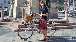 Roswitha Ferstl ist Lehrerin und fährt jeden Tag entlang der Kärntner Straße ins Alte Gymnasium 