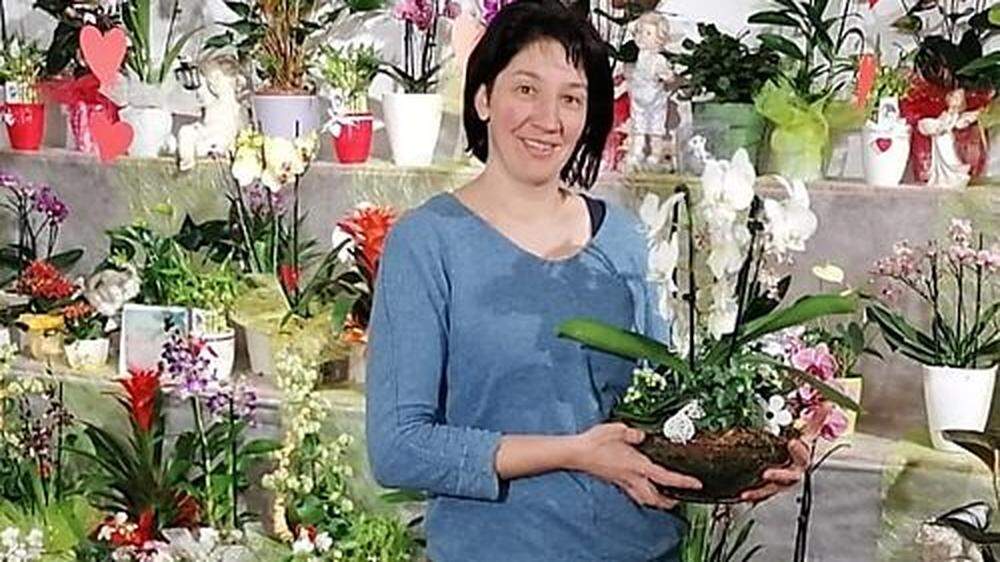 Anita Monai in ihrem Blumengeschäft 